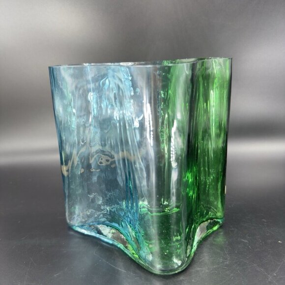 Southern Living Green Clear and Blue Art Glass Vase Abstract Shape Glass Vase - Picture 13 of 16